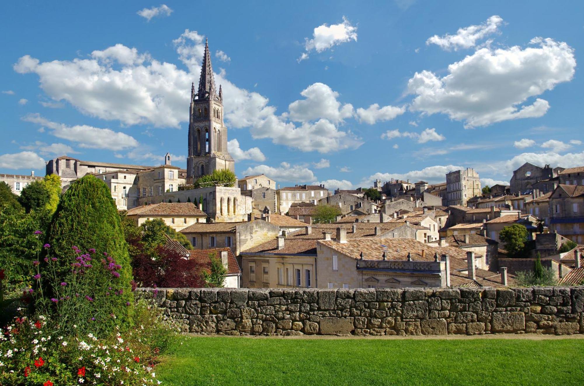 Porte Du Vignoble Sejour A Libourne Exterior photo